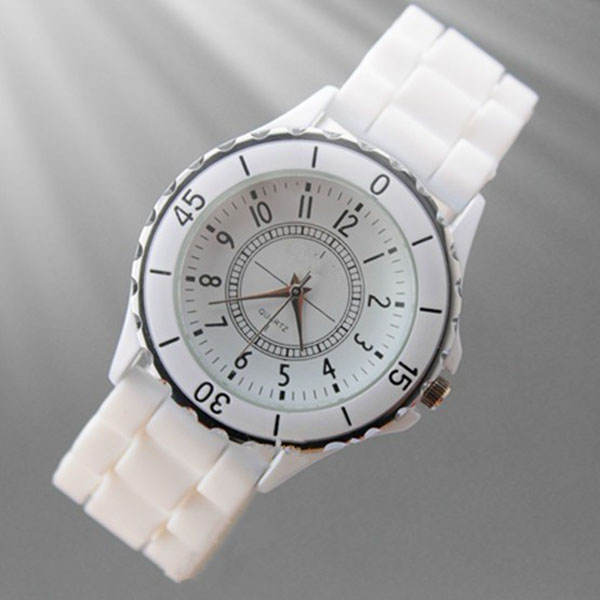 China Cheap Ladies Watch China Cheap Ladies Watch