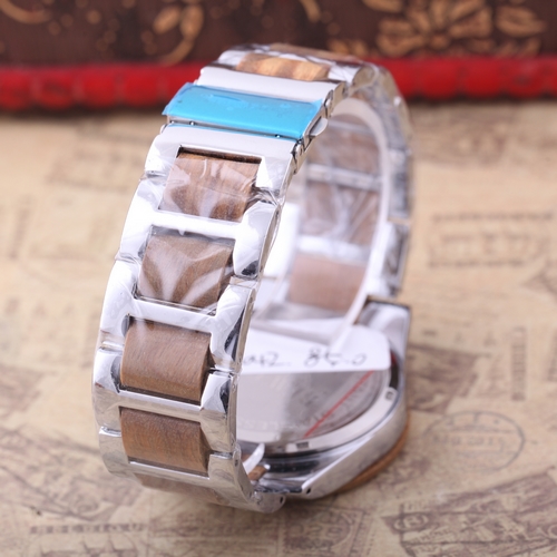Eco-friendly Wood Watch Eco-friendly Wood Watch