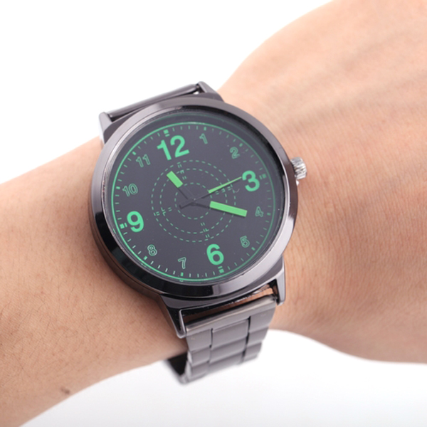 High Quality Men Quartz Watch High Quality Men Quartz Watch